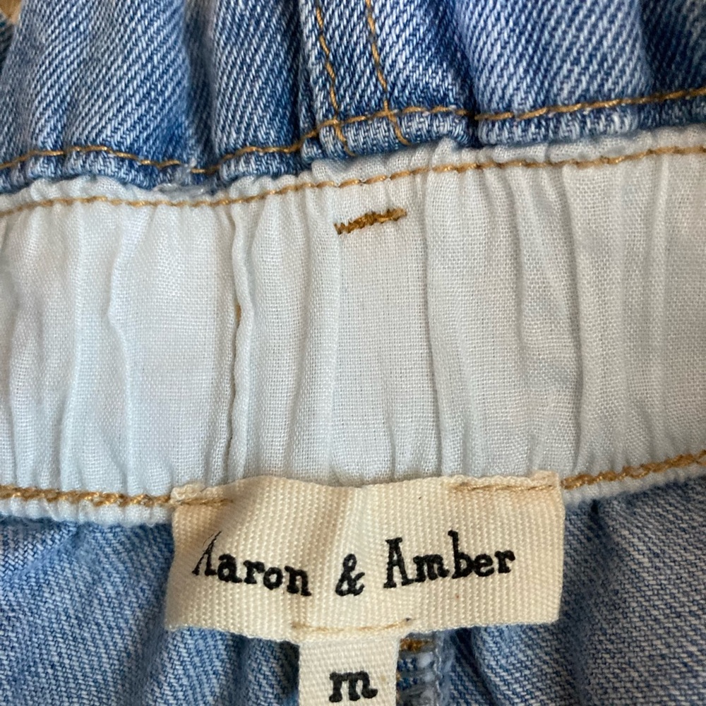 Aaron & Amber Light Denim Washed Distressed High Waist Shorts Size M - Picture 5 of 8